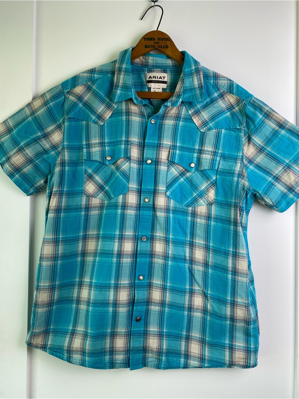 Ariat Men’s Retro Fit Turquoise Plaid Short-Sleeve Western Shirt Pearl Snaps